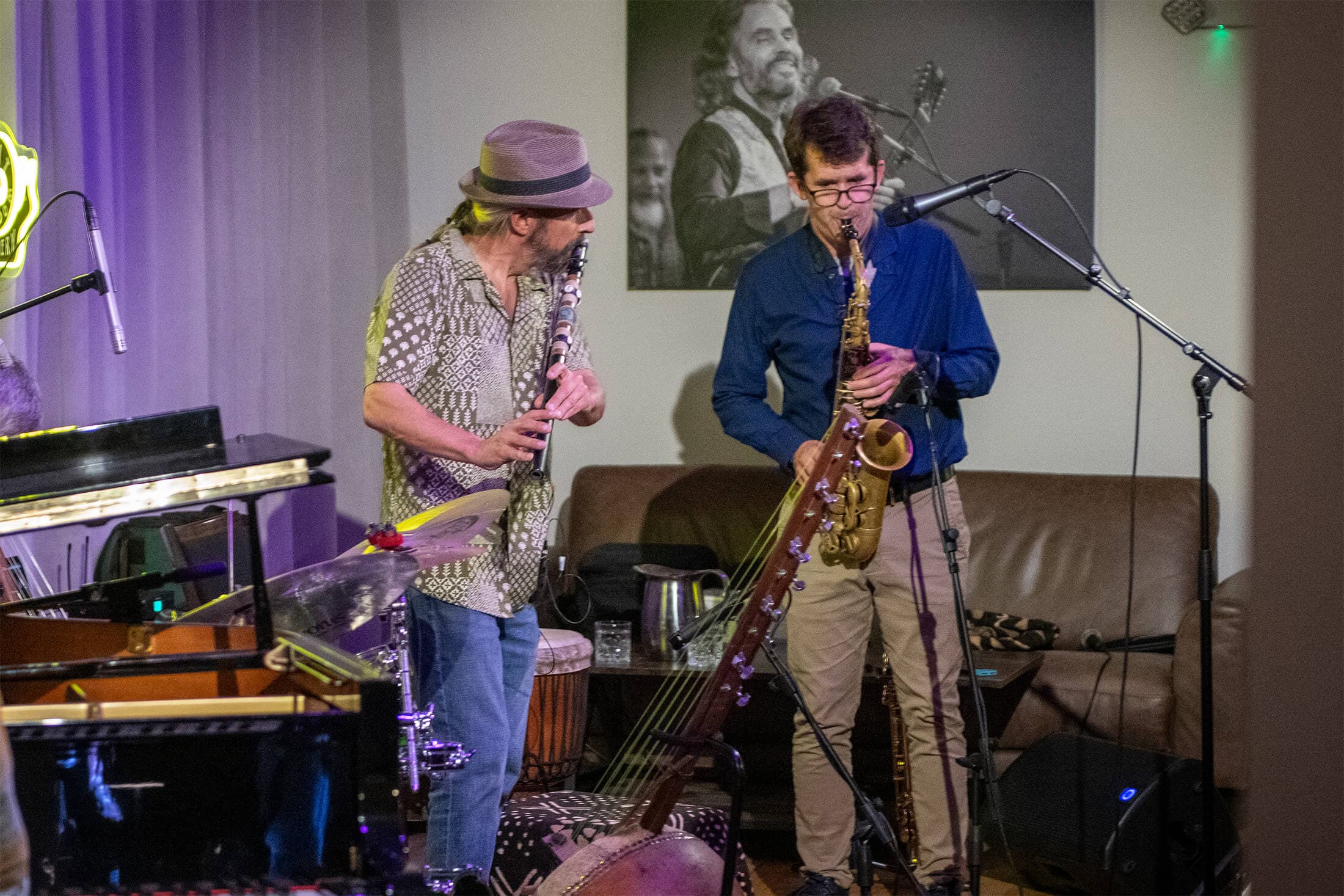Bright Cloud Mountain performance photo 10